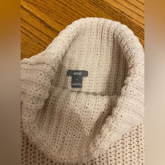 Aerie Cream Turtleneck Sweater - Picture 6 of 8